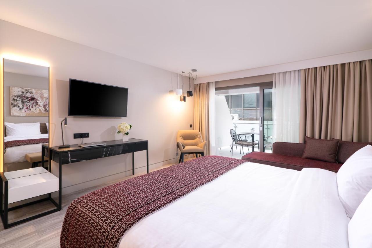 S Hotel Boutique Thessalonique Extérieur photo Deluxe room